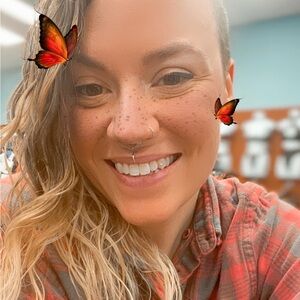 MEET YOUR POSHER, KASSIDY❤️